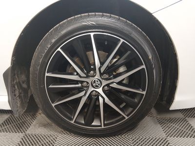 2024 Toyota Camry — photo 10 view