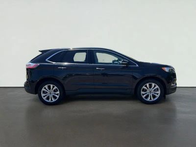 2024 Ford Edge — side profile view