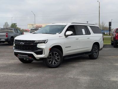 2023 Chevrolet Suburban - Photo 1