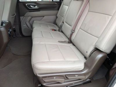 2023 Chevrolet Suburban - Photo 21