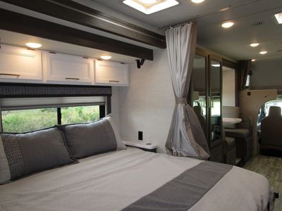 2024 Thor Motor Coach CHATEAU - Photo 17
