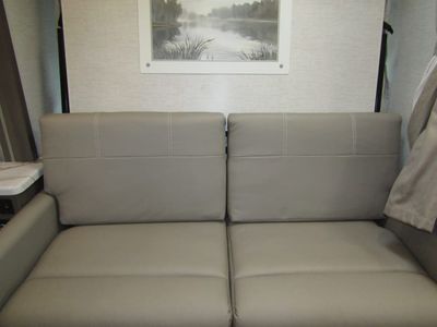 2024 Thor Motor Coach CHATEAU - Photo 15