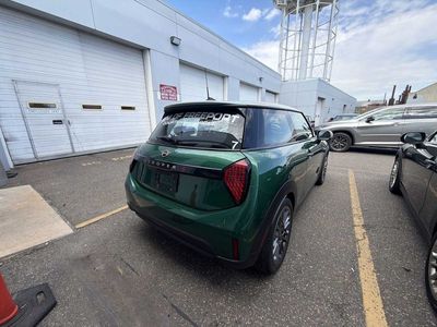 2025 MINI Hardtop 2 Door - Photo 2