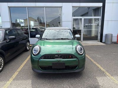 2025 MINI Hardtop 2 Door - Photo 4