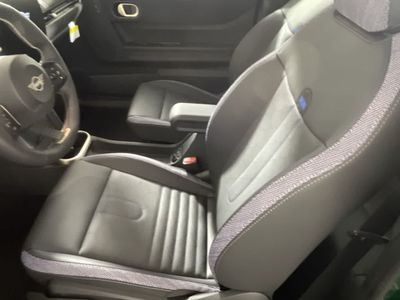 2025 MINI Hardtop 2 Door - Photo 10
