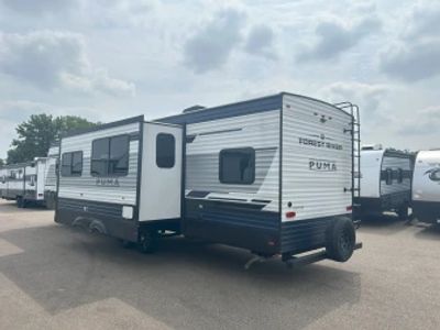 2025 Palomino Puma - Photo 3