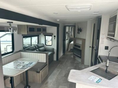 2025 Palomino Puma - Photo 21