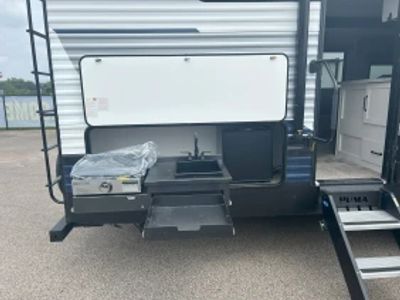2025 Palomino Puma - Photo 5