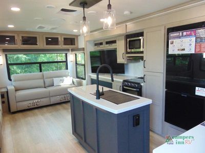 2026 Forest River RV Rockwood Signature - Photo 11