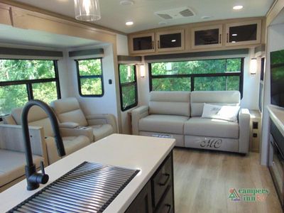 2026 Forest River RV Rockwood Signature - Photo 12