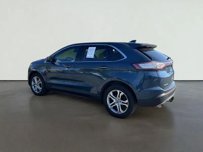 2016 Ford Edge — detail view