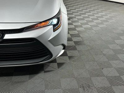 2025 Toyota Corolla — photo 9 view