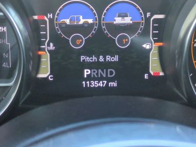 2022 Jeep Gladiator — photo 36 view