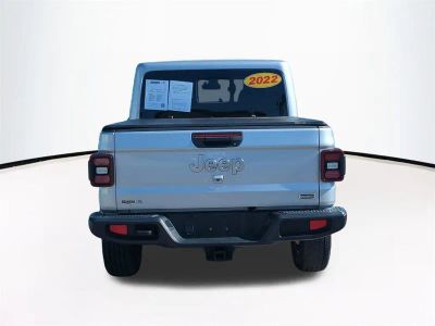 2022 Jeep Gladiator — engine compartment view