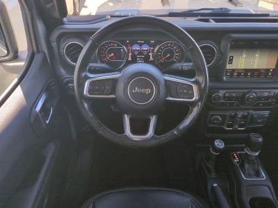 2022 Jeep Gladiator — photo 18 view