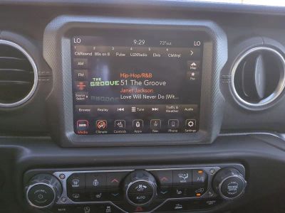 2022 Jeep Gladiator — photo 20 view