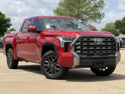 2025 Toyota Tundra i-FORCE MAX - Photo 2