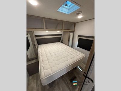 2025 Dutchmen RV Kodiak - Photo 24