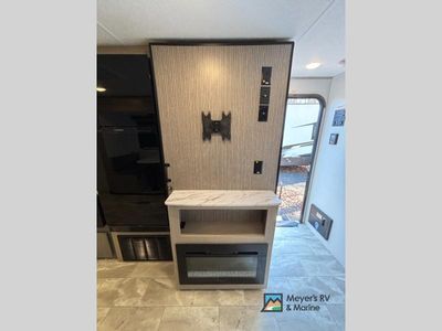 2025 Dutchmen RV Kodiak - Photo 14