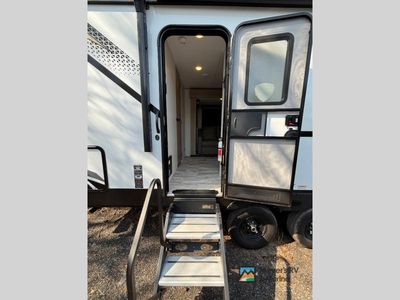 2025 Dutchmen RV Kodiak - Photo 7