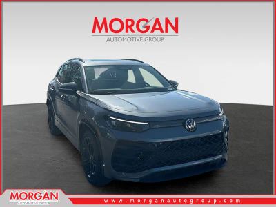 2026 Volkswagen Tiguan SE R-Line Black in Platinum — front three-quarter view