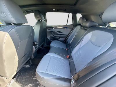 2026 Volkswagen Tiguan — photo 21 view