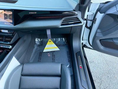 2026 Audi S e-tron GT — photo 17 view