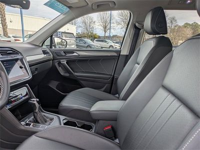 2023 Volkswagen Tiguan - Photo 22