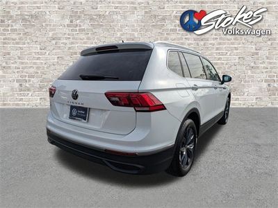 2023 Volkswagen Tiguan - Photo 3
