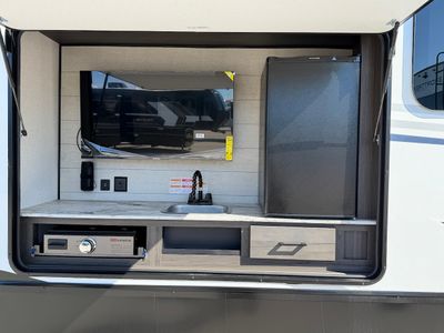 2026 Venture SportTrek 5 Touring Edition - Photo 8