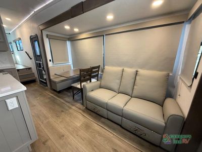 2026 Alliance RV Avenue — photo 16 view