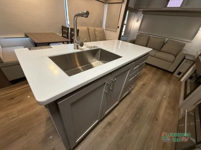 2026 Alliance RV Avenue — photo 26 view