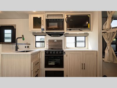 2026 Forest River RV Surveyor Legend - Photo 21