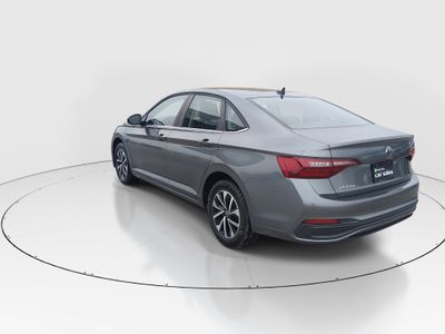 2024 Volkswagen Jetta - Photo 5