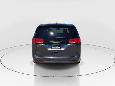2023 Chrysler Voyager - Photo 6