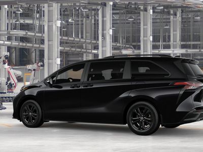 2026 Toyota Sienna — detail view