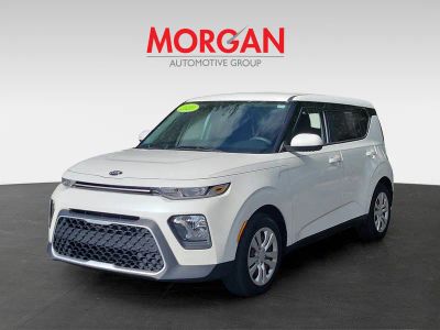 2020 Kia Soul — rear three-quarter view