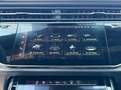2024 Audi RS Q8 — photo 29 view