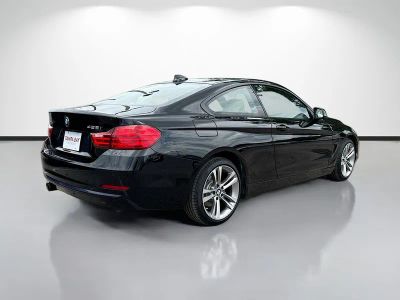 2015 BMW 4 Series — rear three-quarter view