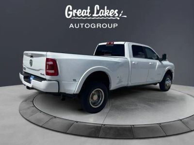 2024 RAM 3500 — detail view