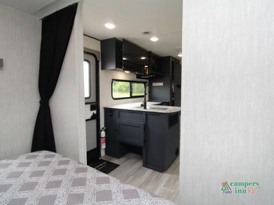 2026 Coachmen RV Apex X Series - Photo 31