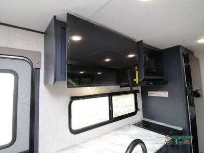 2026 Coachmen RV Apex X Series - Photo 19