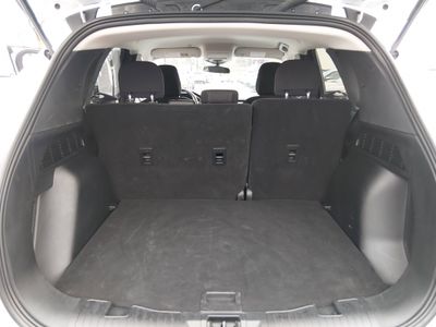 2025 Ford Escape — photo 11 view
