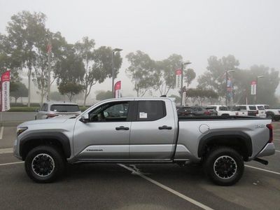 2026 Toyota Tacoma - Photo 8