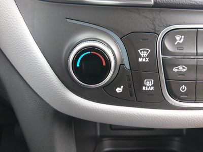 2024 Chevrolet Equinox — photo 17 view