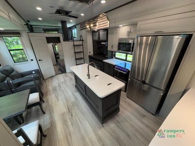 2026 Keystone RV Avalanche — side profile view