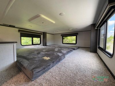 2026 Keystone RV Avalanche — photo 30 view