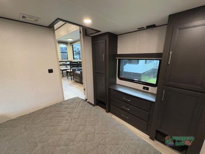2026 Keystone RV Avalanche — photo 31 view
