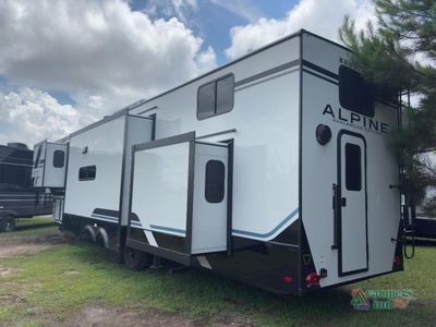 2026 Keystone RV Avalanche — engine compartment view