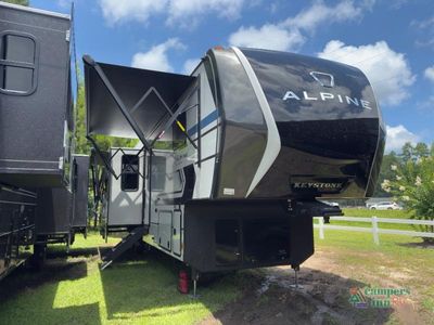 2026 Keystone RV Avalanche — rear three-quarter view